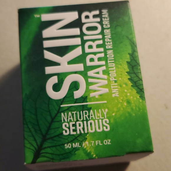 Skin Warror Repair Cream - Picture 2 of 3